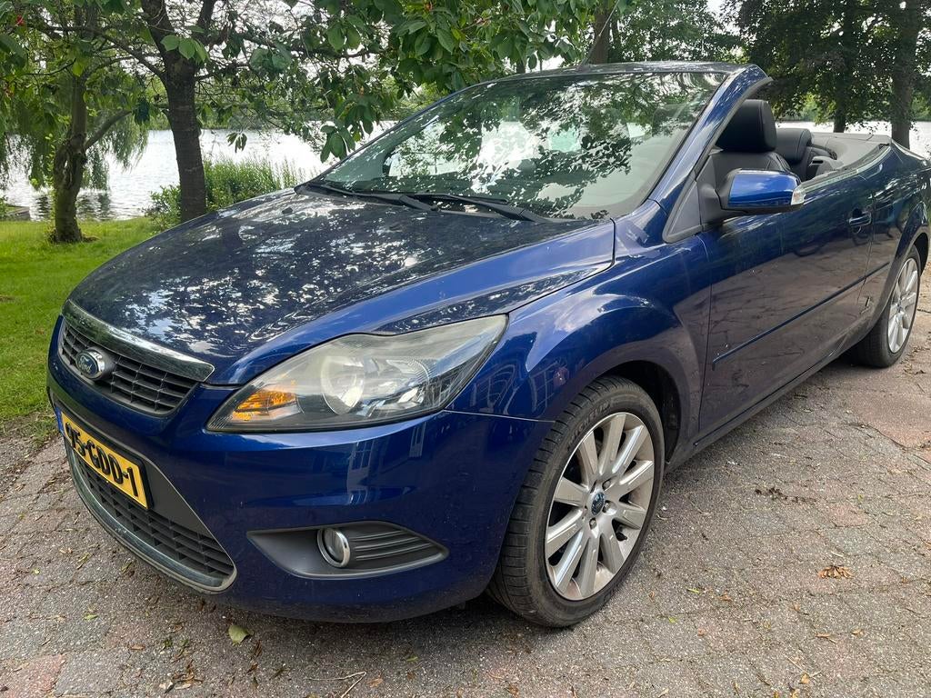 Ford Focus Cabriolet 2.0i Titanium slechts 78.250km/org., Auto's, 145 pk, Zwart, 4 cilinders, Cabriolet