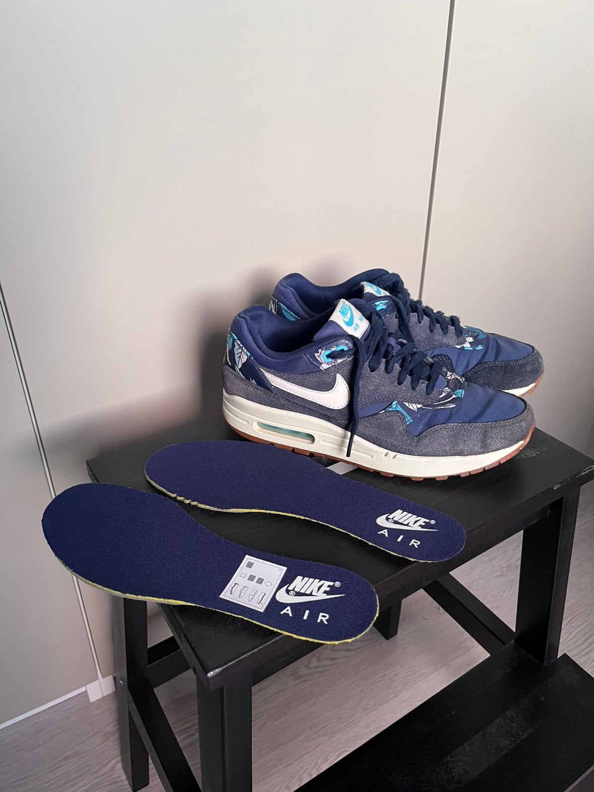 Nike Air Max Limited Edition Aloha Floral Navy blauw maat 40, Blauw, Ophalen of Verzenden, Sneakers of Gympen, Zo goed als nieuw