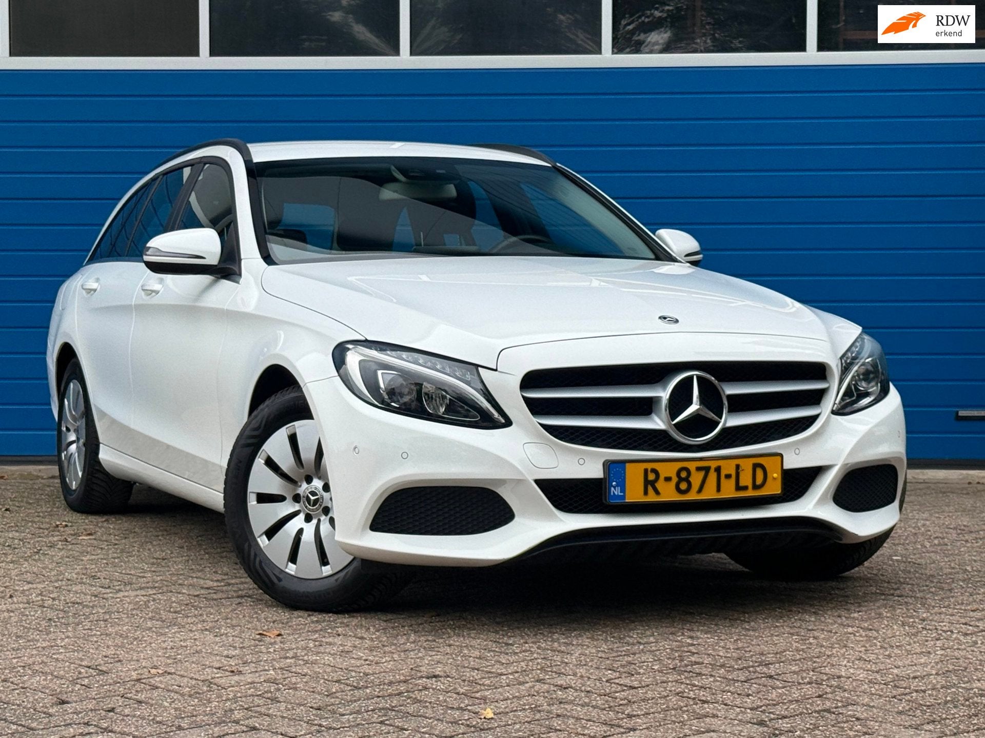 Mercedes-Benz C-klasse Estate 200 CDI Premium Plus|Navi|Clim, Auto's, Automaat, 4 cilinders, Diesel, 168 €/maand
