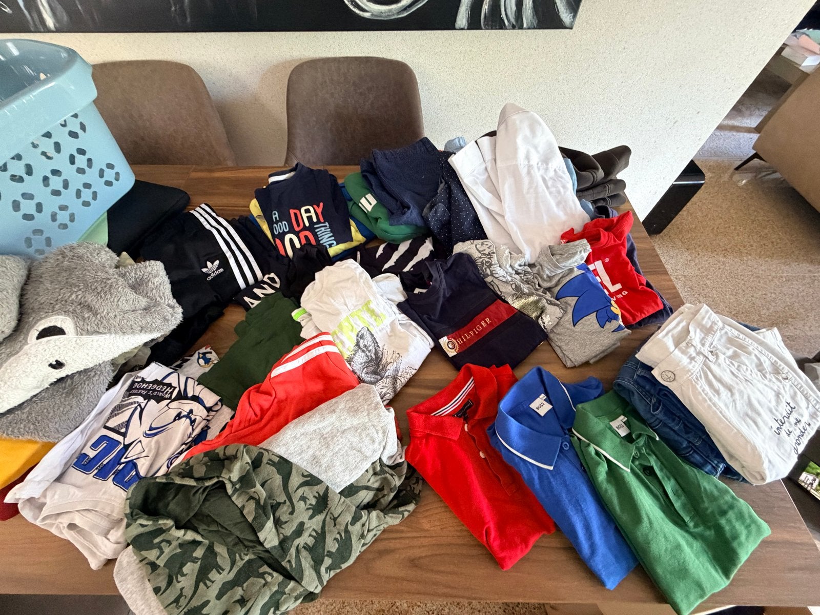 Grote kledingbundel jongens (o.a. Tommy Hilfiger, Adidas), Ophalen of Verzenden, Zo goed als nieuw, Jongen
