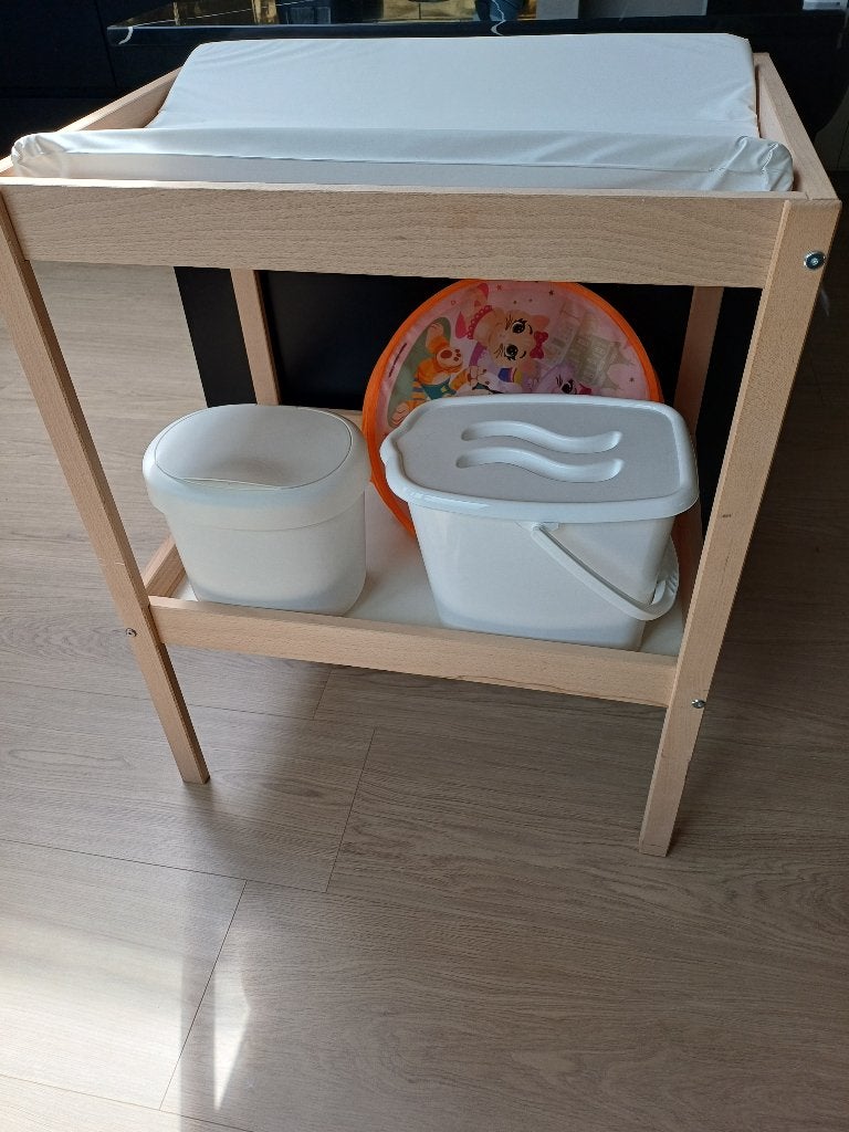 Commode ikea compleet, Kinderen en Baby's, Kinderkamer | Commodes en Kasten, Minder dan 90 cm, Gebruikt, 50 tot 70 cm, Ophalen of Verzenden