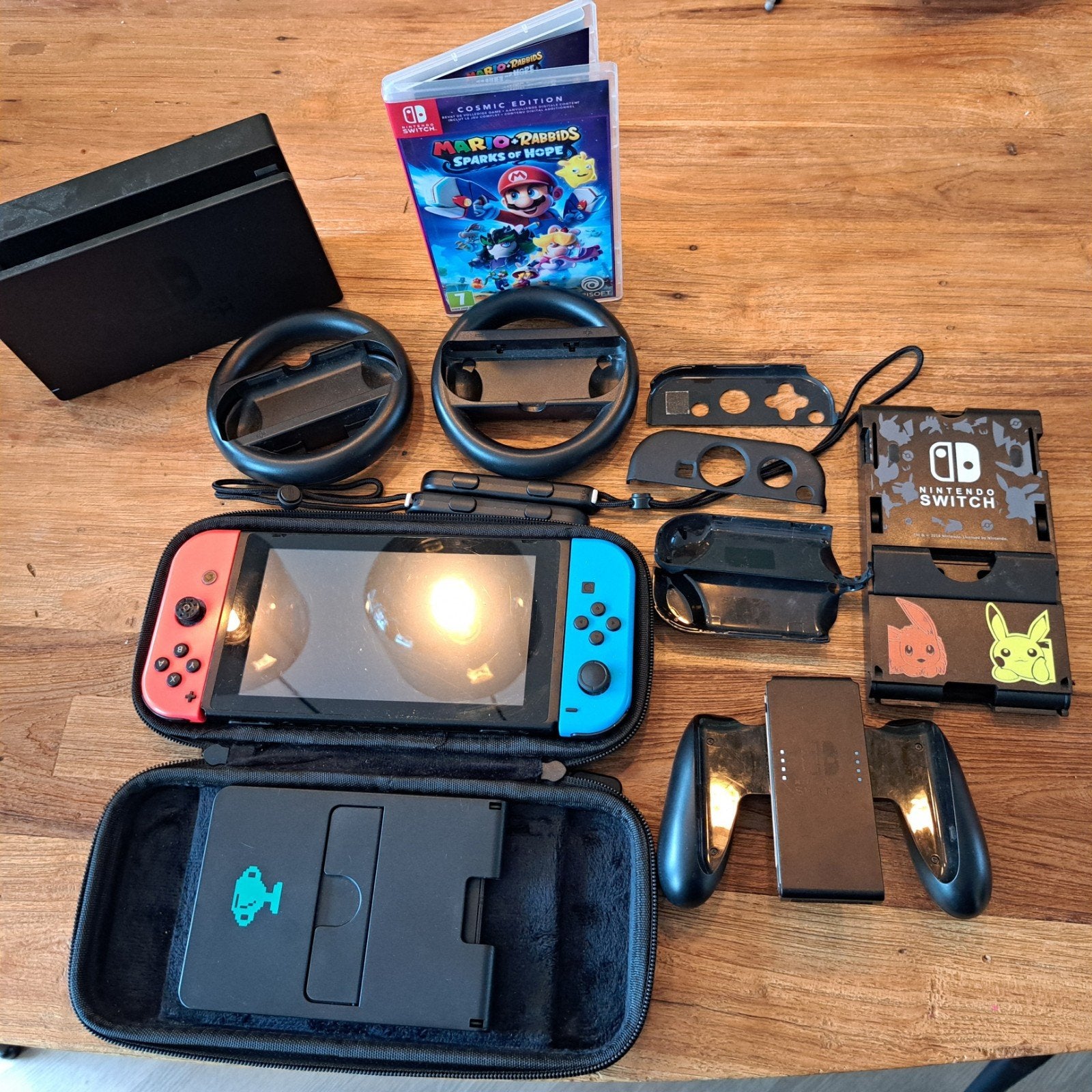 Nintendo Switch met accessoires en games, Spelcomputers en Games, Ophalen, Met 2 controllers, Switch Original, Gebruikt