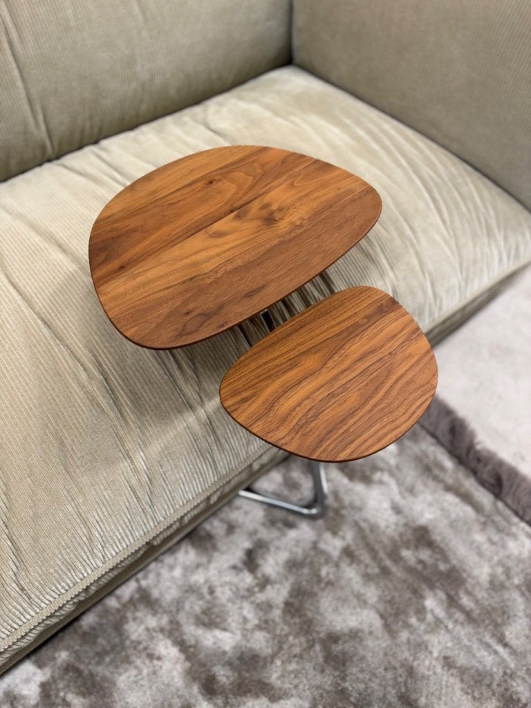 Nieuw Leolux Portello bijzettafel noten hout Design Tafel, 45 tot 60 cm, Minder dan 55 cm, Leolux, Info@leolux.nl