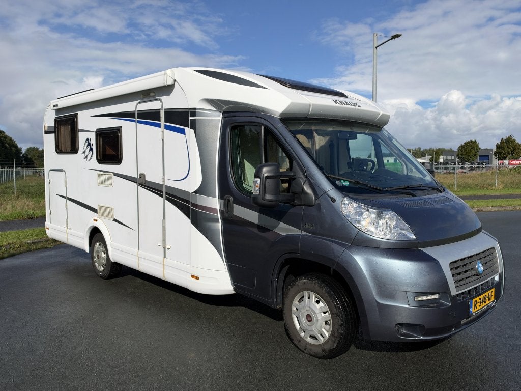 Knaus Sky TI 650 | 66.902 KM | Enkele Bedden | Dakairco, Ringverwarming, Fiat, 6 tot 7 meter, Bedrijf