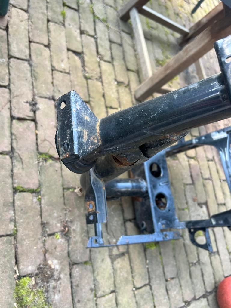 Zip frame zonder 123 vandaag ophalen €40, Fietsen en Brommers, Brommeronderdelen | Scooters, Ophalen, Piaggio