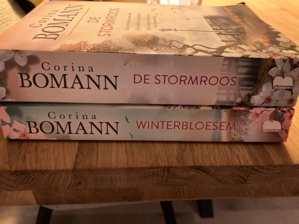 Corina Bomann De stormroos/ Winterbloesem, Gelezen, Ophalen of Verzenden, Corina Bomann, Nederland
