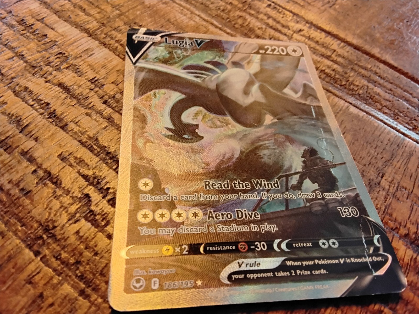 Lugia V Alt Art 186/195 Silver Tempest | 100% Echt | DAMAGED, Ophalen of Verzenden, Gebruikt, Sleeves of Kaarthoesjes