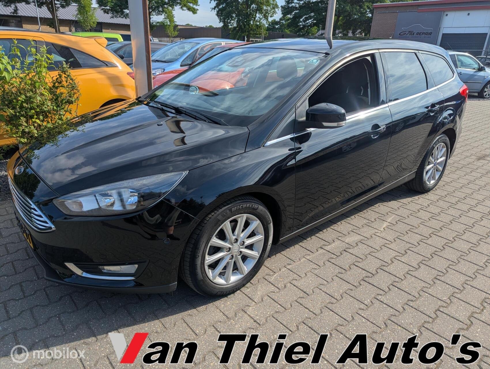 Ford Focus Wagon 1.5 TDCI Titanium Edition, Gebruikt, 4 cilinders, Automatische klimaatregeling, Zwart