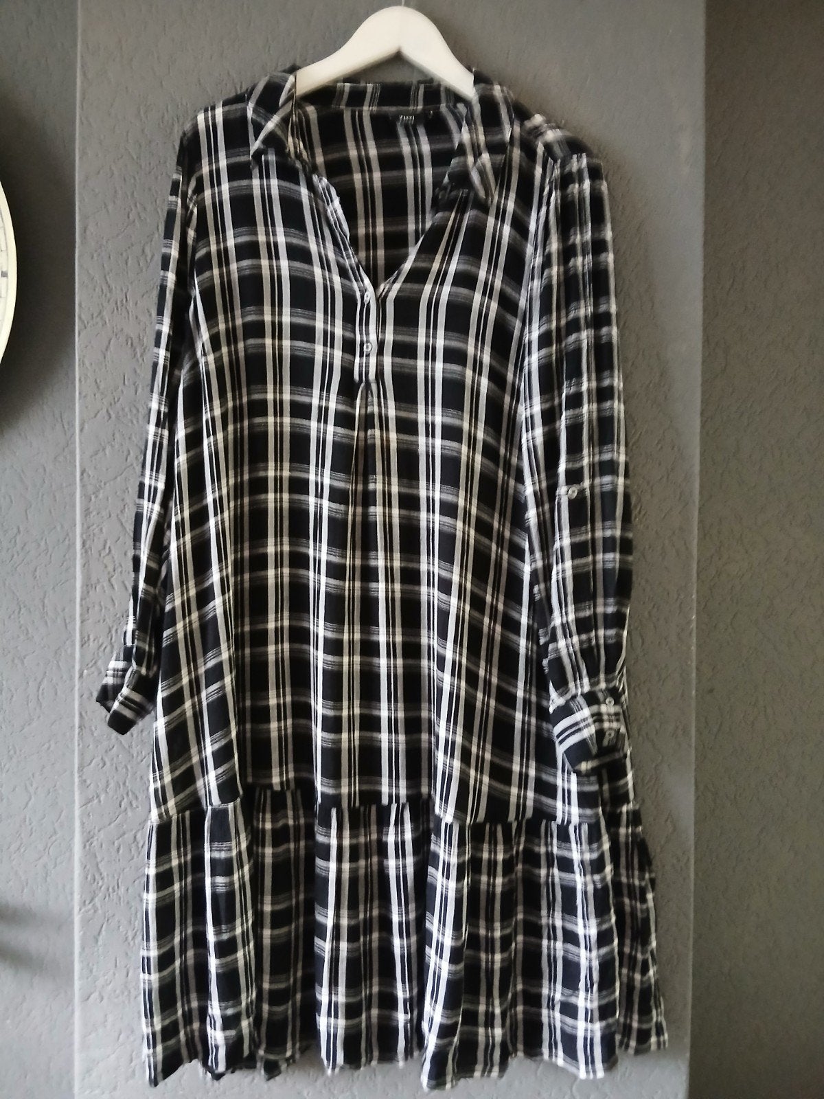 Zizzi jurk zwart wit geblokt, maat S (44-46), viscose, Zizzi, Maat 46/48 (XL) of groter, Zo goed als nieuw, Onder de knie
