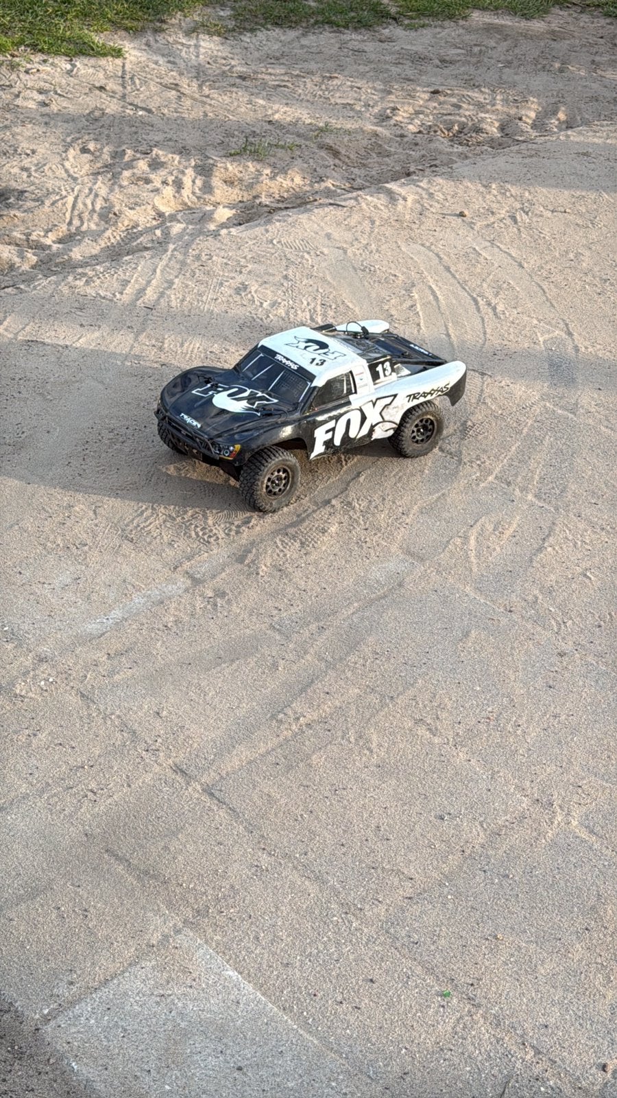 Traxxas slash 4x4 vxl geupgrade, Hobby en Vrije tijd, Elektro, Gebruikt, Auto offroad, Ophalen of Verzenden