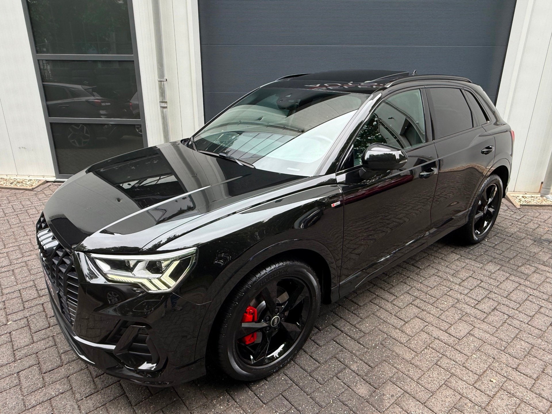 Audi Q3 40 TFSI Quattro Pro Line 3x S-Line 190 Pk Pano/Virtu, Auto's, Audi, Automaat, Gebruikt, Zwart, 1984 cc