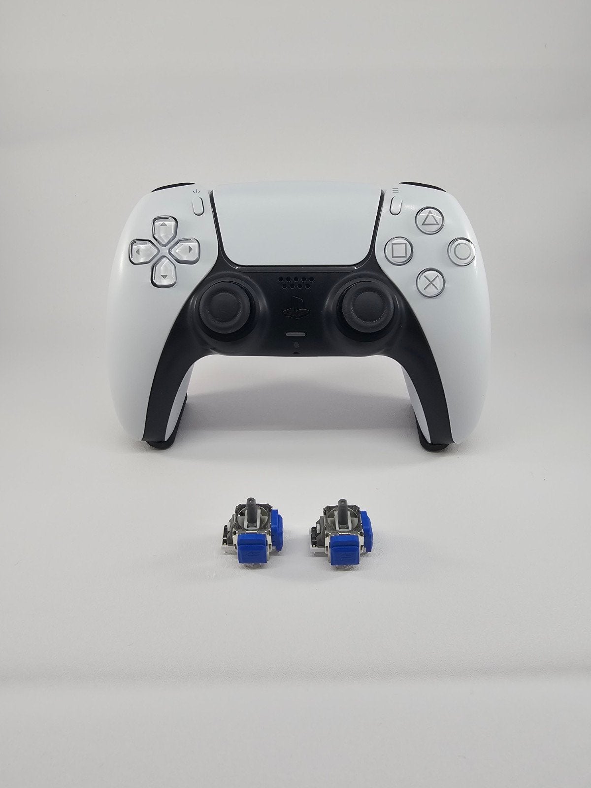 PS5 DualSense Controller – TMR Sticks – Gereviseerd & Getest, PlayStation 5, Refurbished, Ophalen of Verzenden, Controller