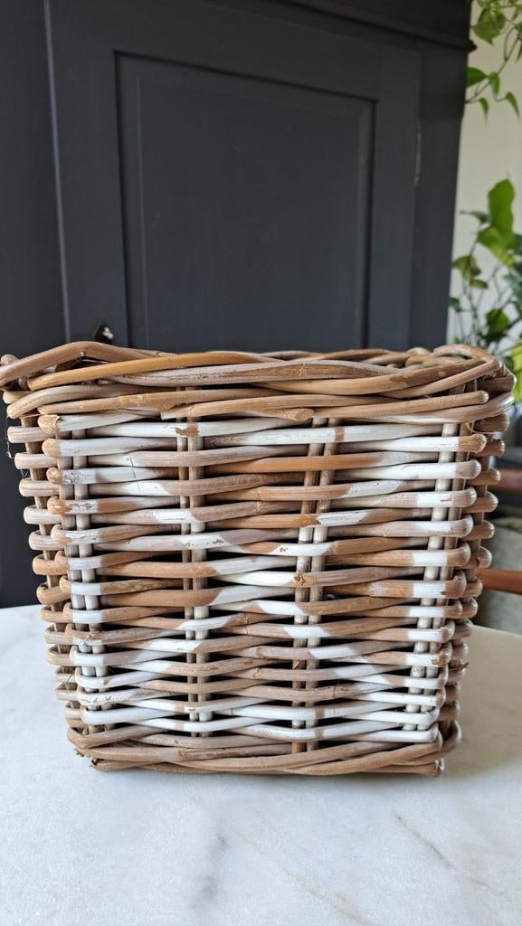 Rieten bloembak / bloempot / mand - landelijke stijl, Ophalen of Verzenden