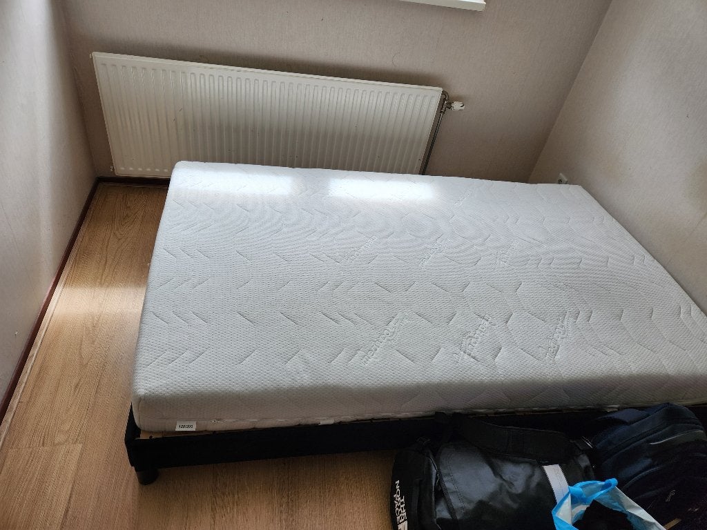 120x200 Bed Frame + Memory Foam Mattress, Ophalen, Zwart, Tweepersoons, Zo goed als nieuw
