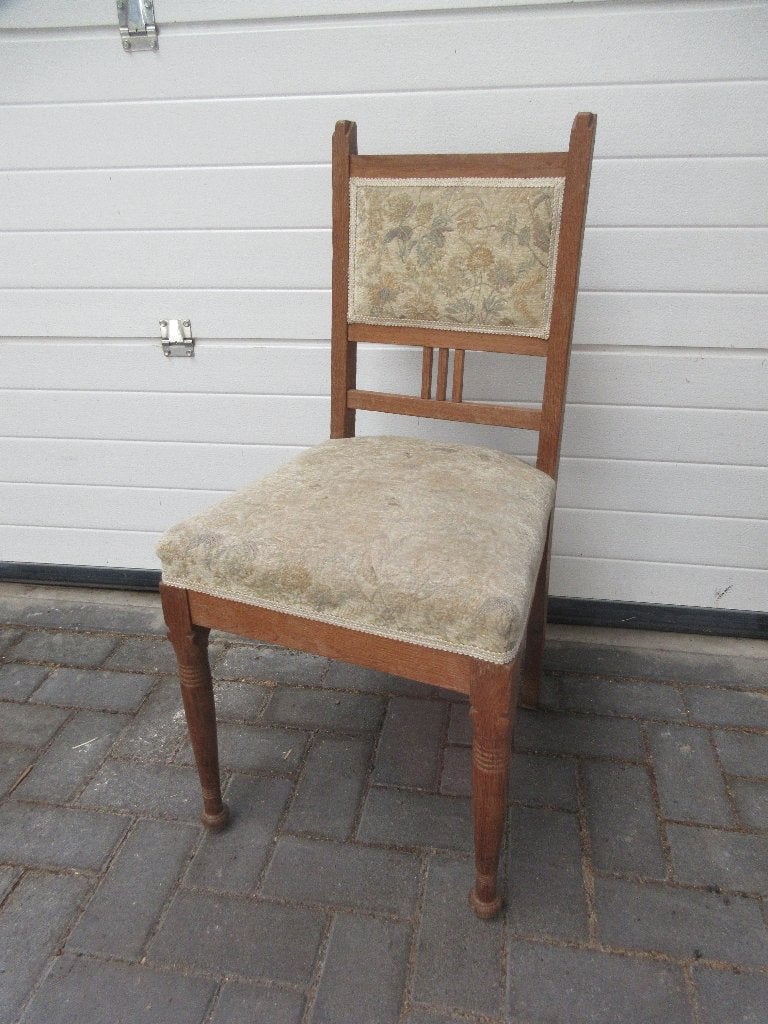 oude keukenstoel van hout met stoffen bekleding, Huis en Inrichting, Ophalen, Gebruikt, Bruin, Stof
