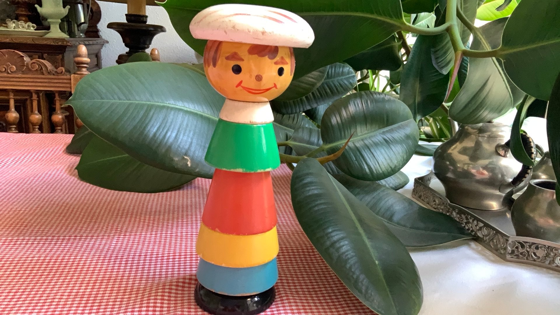 Vintage houten stapeltoren mannetje met wit hoofddeksel, Ophalen of Verzenden, Gebruikt
