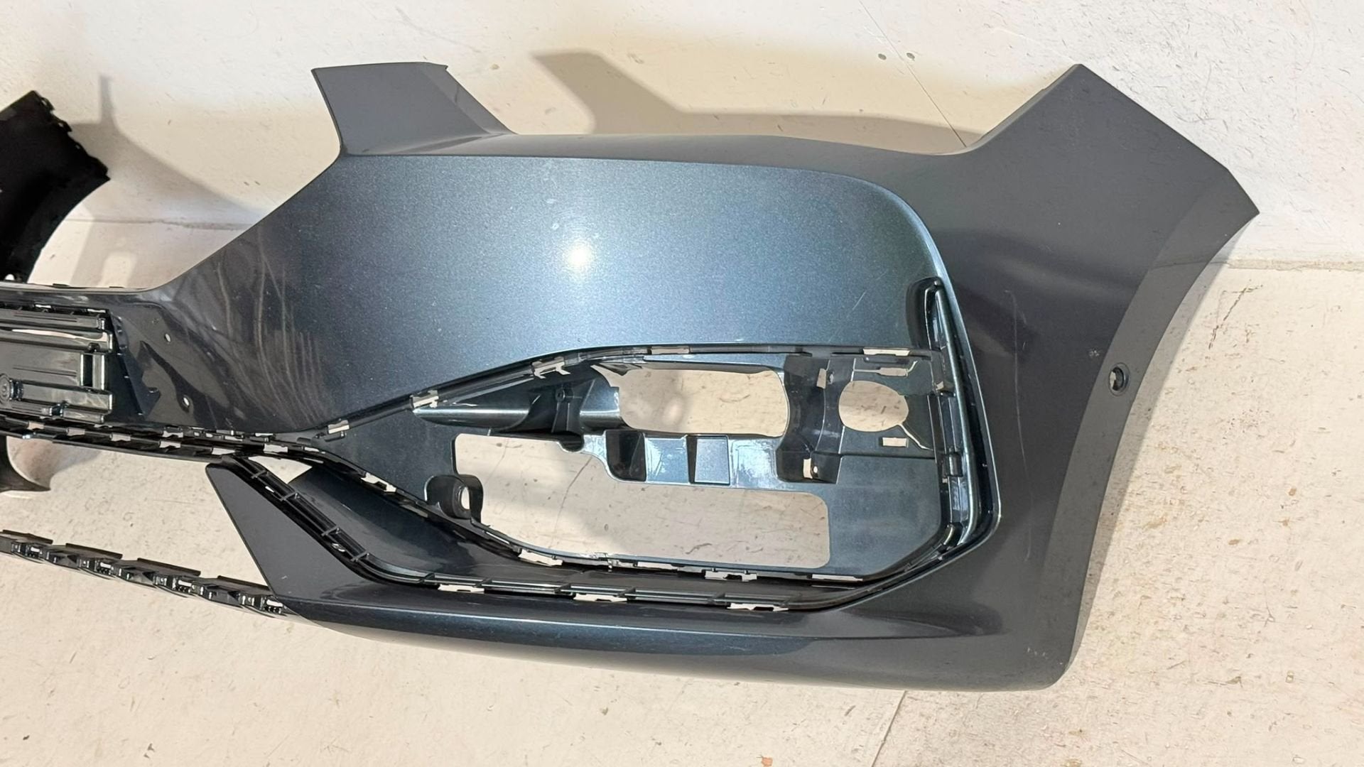 Seat Cupra Leon 5FA IV voorbumper 5FA807217B, Gebruikt, Voor, Autovia A-2, Km 585 585
08760  Martorell, ES, Ophalen of Verzenden
