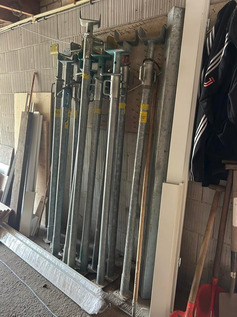 Bouw stempels, Doe-het-zelf en Verbouw, Ophalen, Gebruikt, Overige typen, 2 tot 5 meter