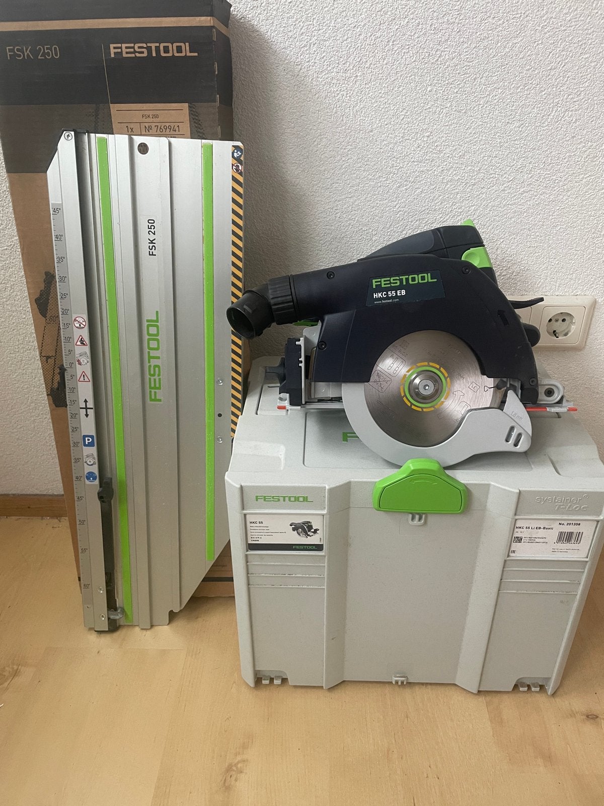 Te Koop Festool HKC 55 Li EB Basic inc FSK 250, Ophalen, Invalzaag, Zo goed als nieuw, 30 tot 70 mm