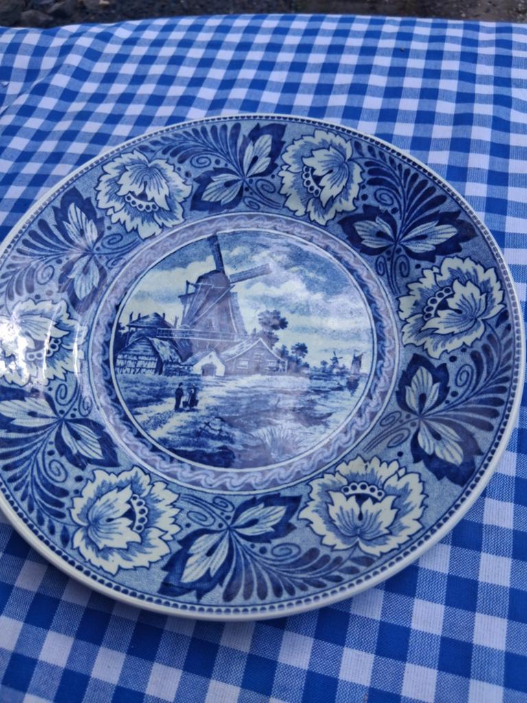 Delfts blauw bord van Boch met een molen, Antiek en Kunst, Ophalen of Verzenden