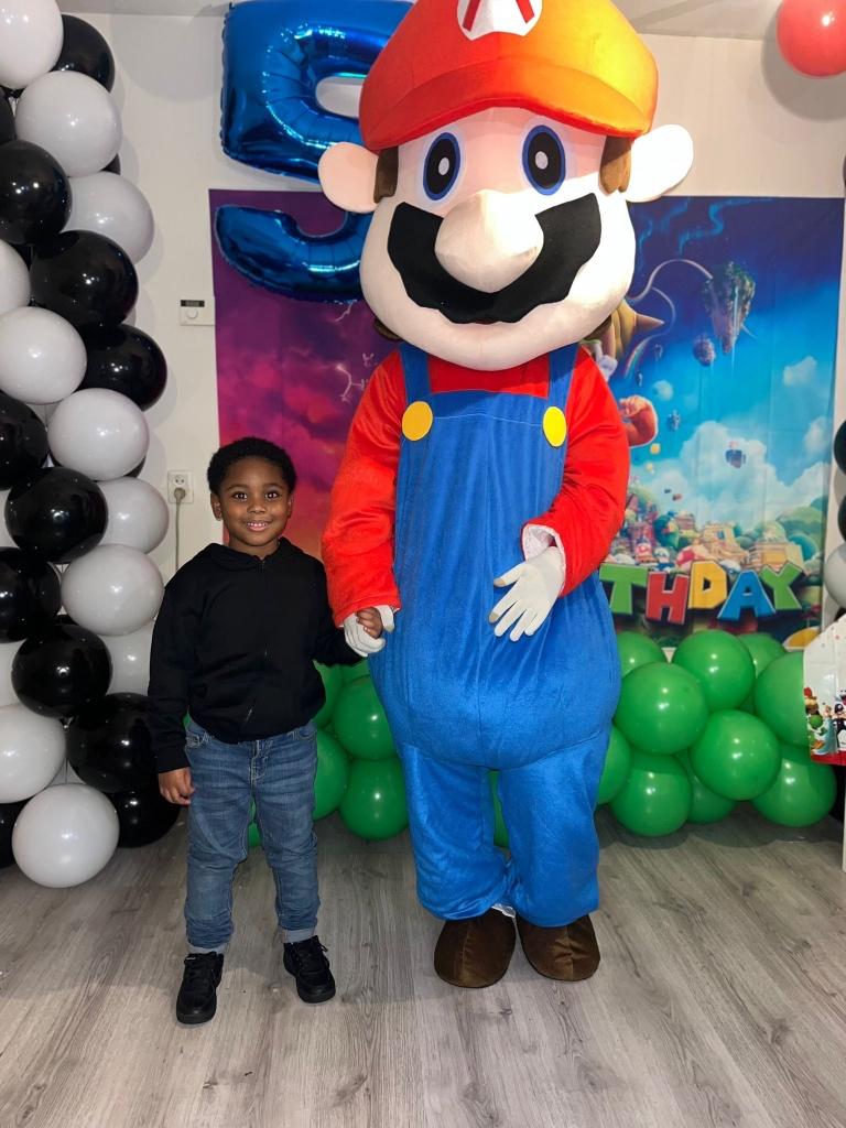 Mascotte Super Mario te huur, Ophalen, Zo goed als nieuw, Verjaardag