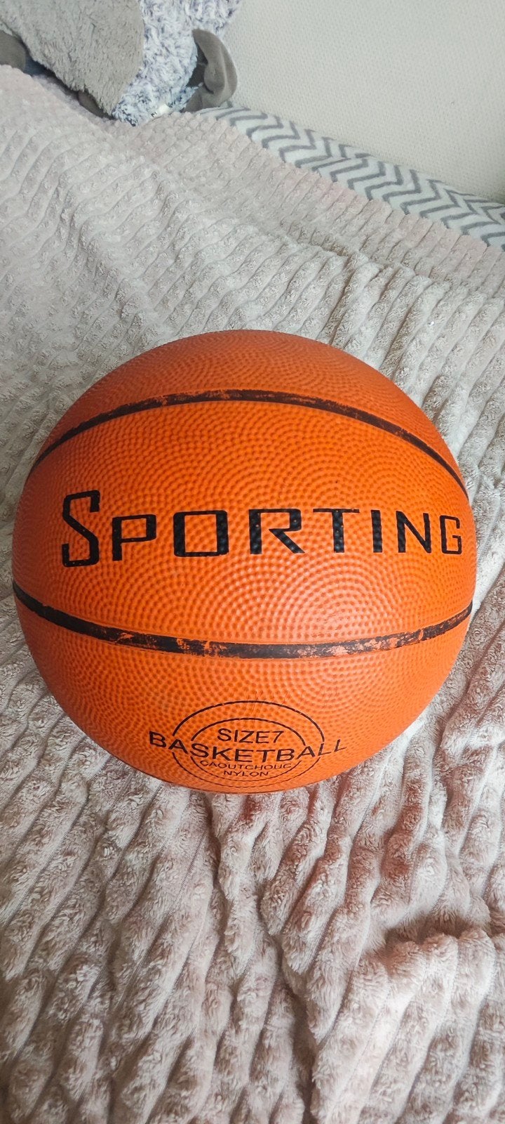 bal voor basketbal, Ophalen, Nieuw, Bal