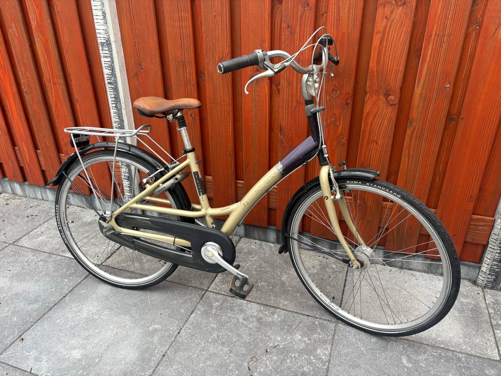 Batavus Twister Damesfiets, Terugtraprem, Gebruikt, Versnellingen, Batavus