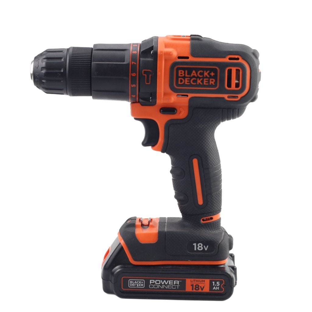 Black & Decker BDCHD18 Boormachine + Accu, Doe-het-zelf en Verbouw, Dewalt, Zo goed als nieuw, Support@dewalt.com, 701 E. Joppa Road
Towson, MD 21286
USA
