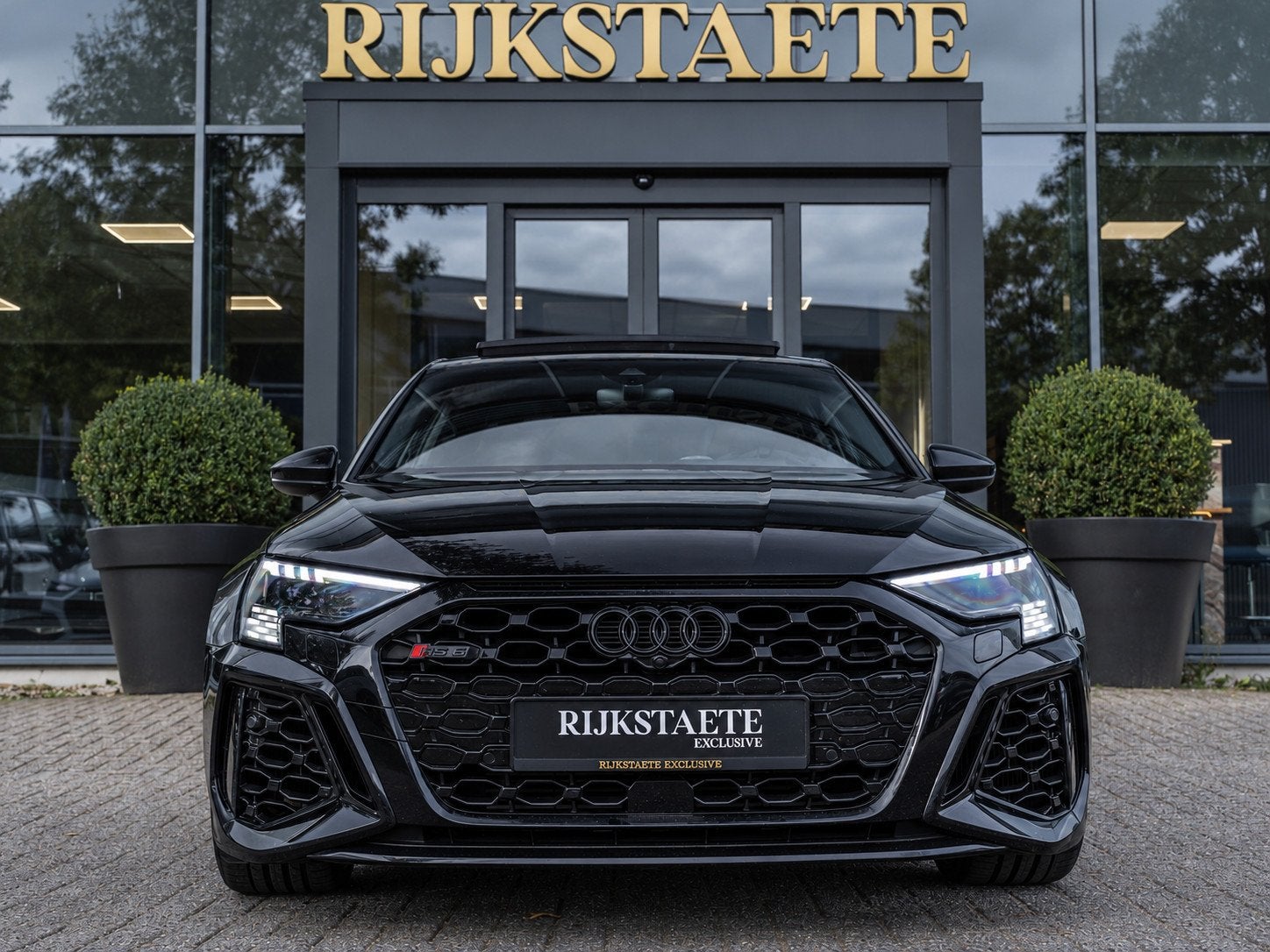 Audi RS3 2.5 TFSI Quattro|PANO|B&O|CAM|ACC|MATRIX|19''|SFEER, Auto's, Automaat, Dealer onderhouden, Gebruikt, RS3