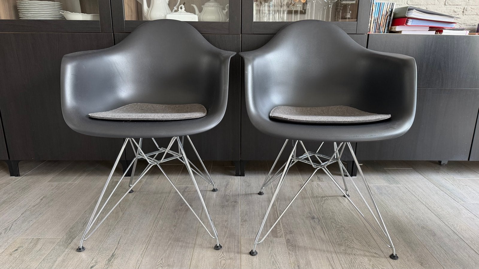 Vitra Eames Plastic Armchair DAW - DSR 4 stuks, Ophalen, Kunststof, Gebruikt, Vier