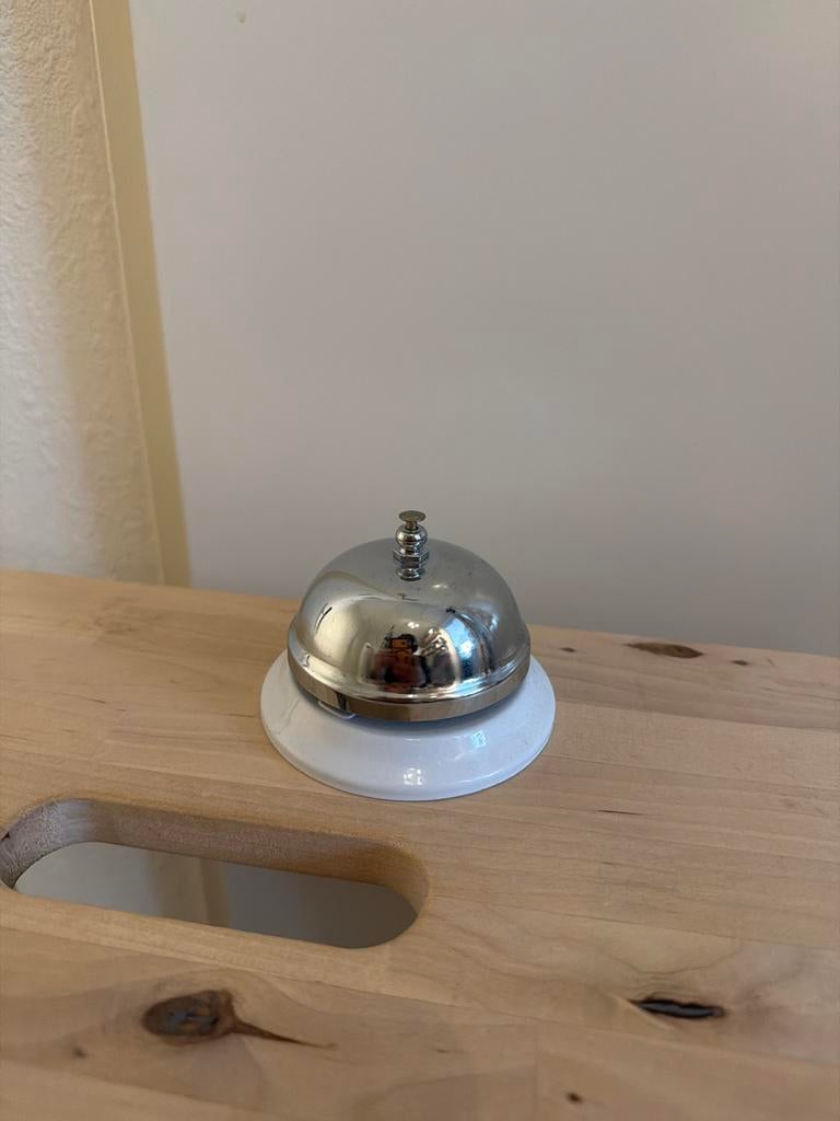 Metalen hotelbel, Overige stijlen, Ophalen of Verzenden, Zo goed als nieuw, Metaal