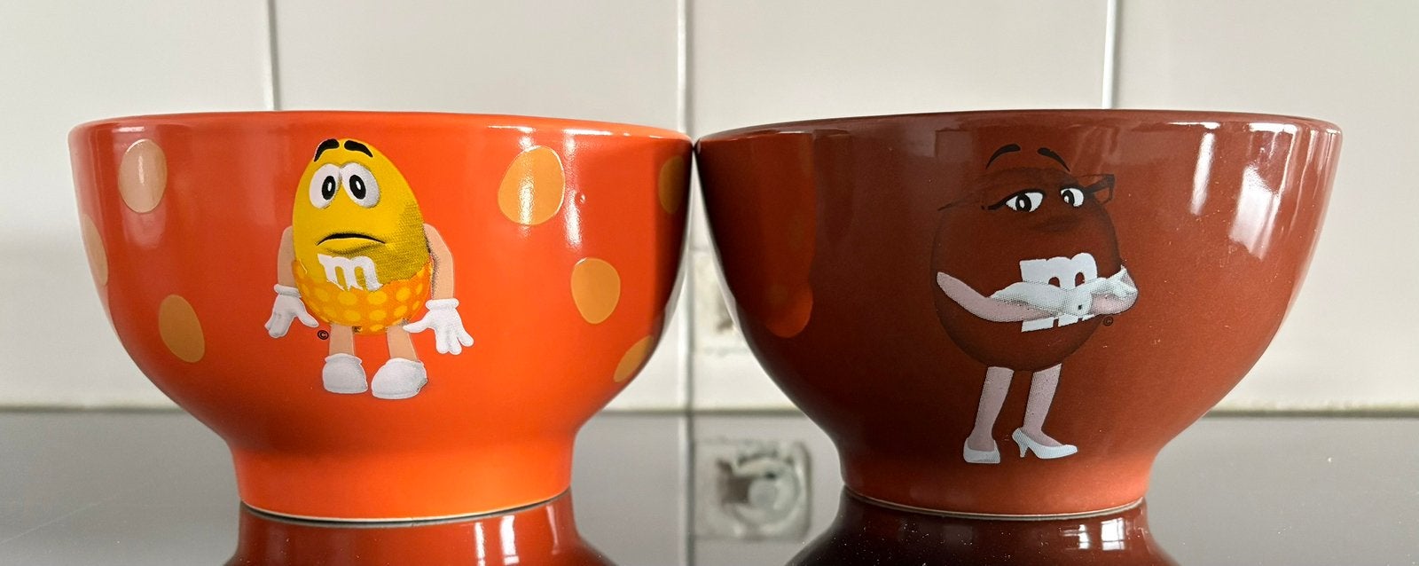 M&M's Schalen Set - Oranje en Bruin, Antiek en Kunst, Antiek | Schalen, Ophalen of Verzenden