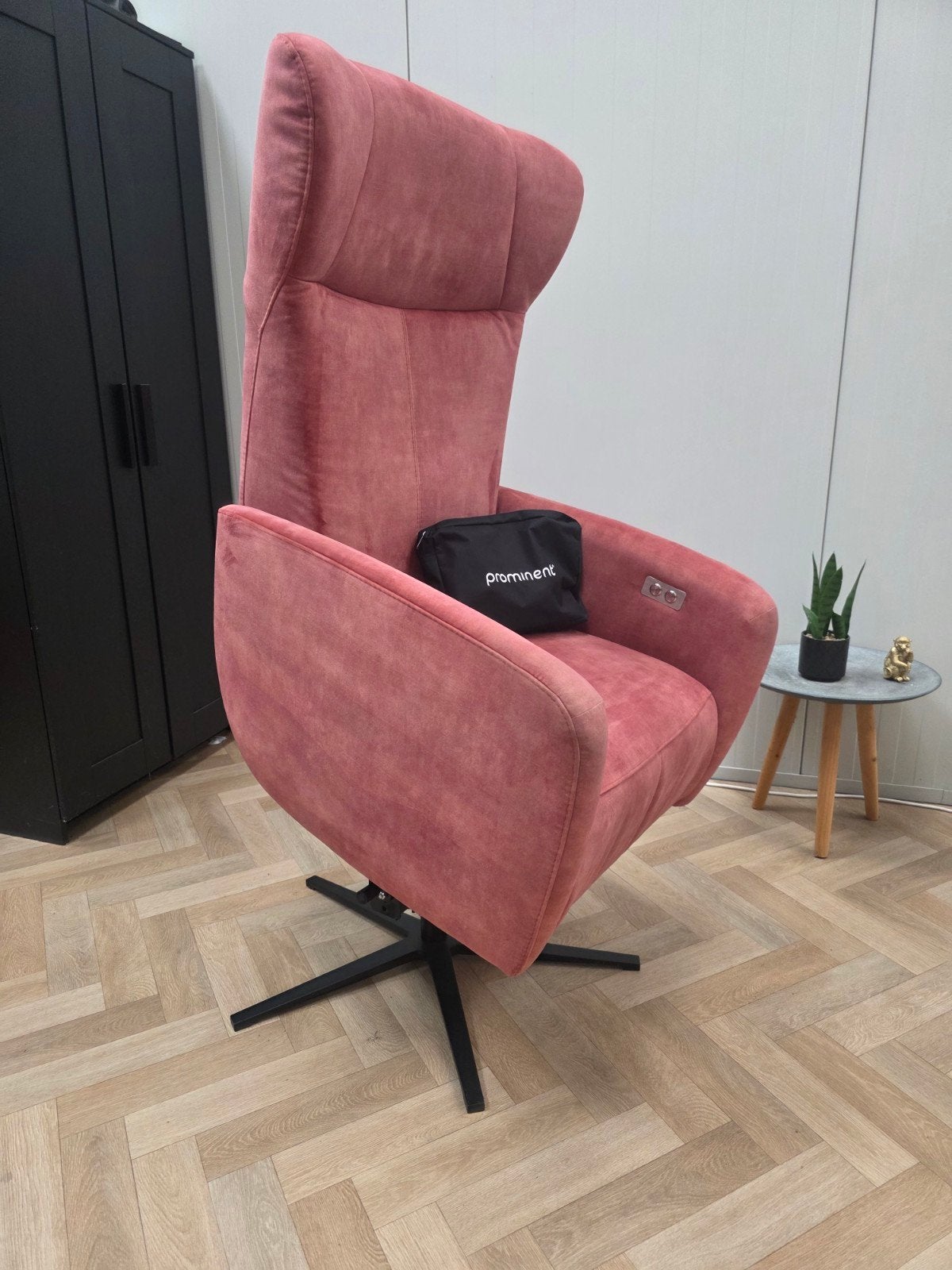 Prominent toscana accu sta op stoel relaxfauteuil, Minder dan 75 cm, Ophalen of Verzenden, Zo goed als nieuw, Stof