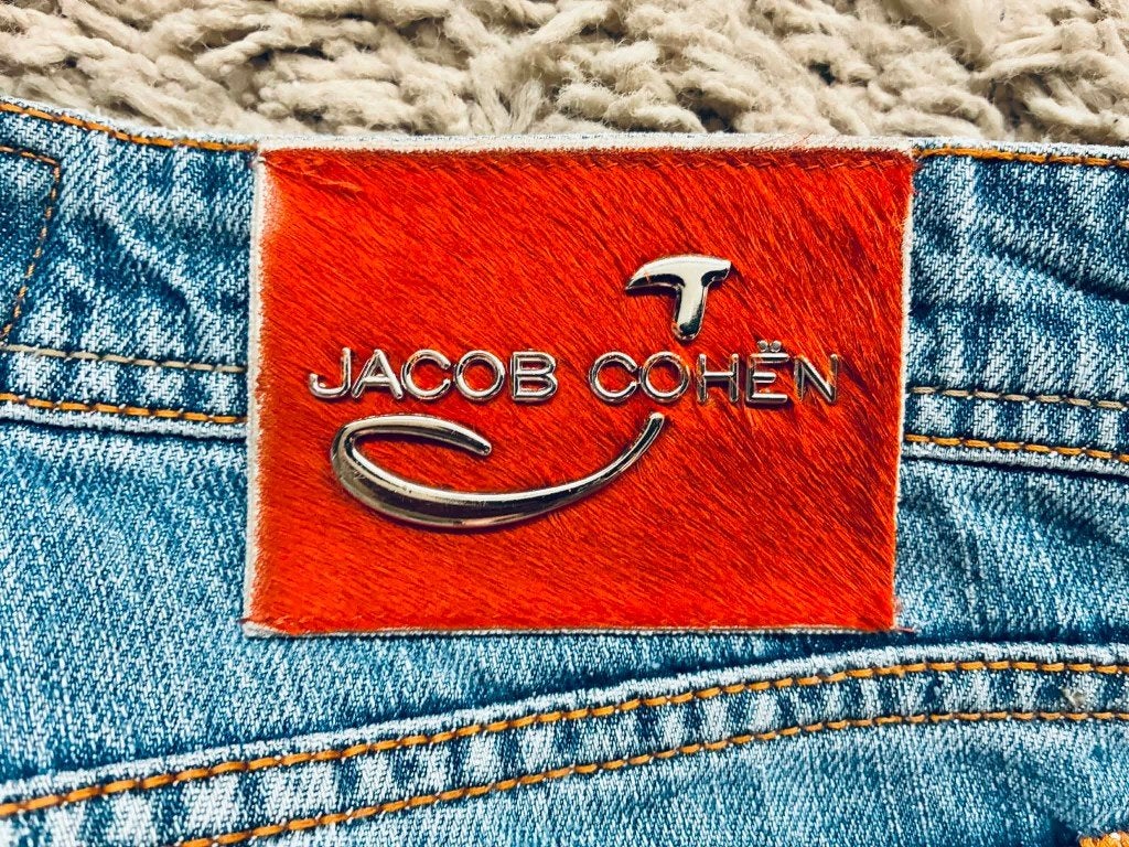 Jacob Cohen broek 37, Ophalen of Verzenden, Zo goed als nieuw, Blauw, W33 - W34 (confectie 48/50)
