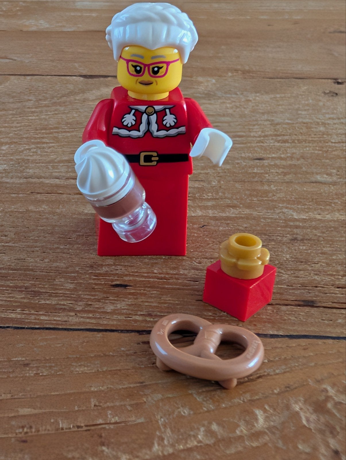 Lego Minifigures kerst/ kerstvrouw met accessoires, Lego, Nieuw, Ophalen of Verzenden, Minifiguur