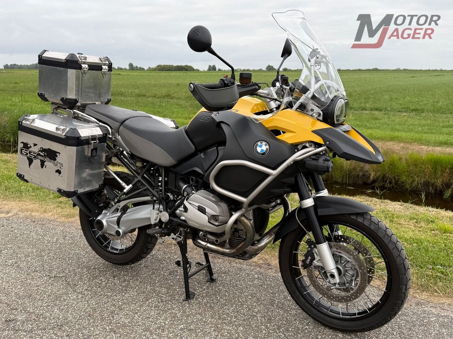 BMW R 1200 GS ADVENTURE - geel, zwart of ?-( r1200gs r1200 ), Motoren, Motoren | BMW, Bedrijf, Toermotor, meer dan 35 kW, 2 cilinders