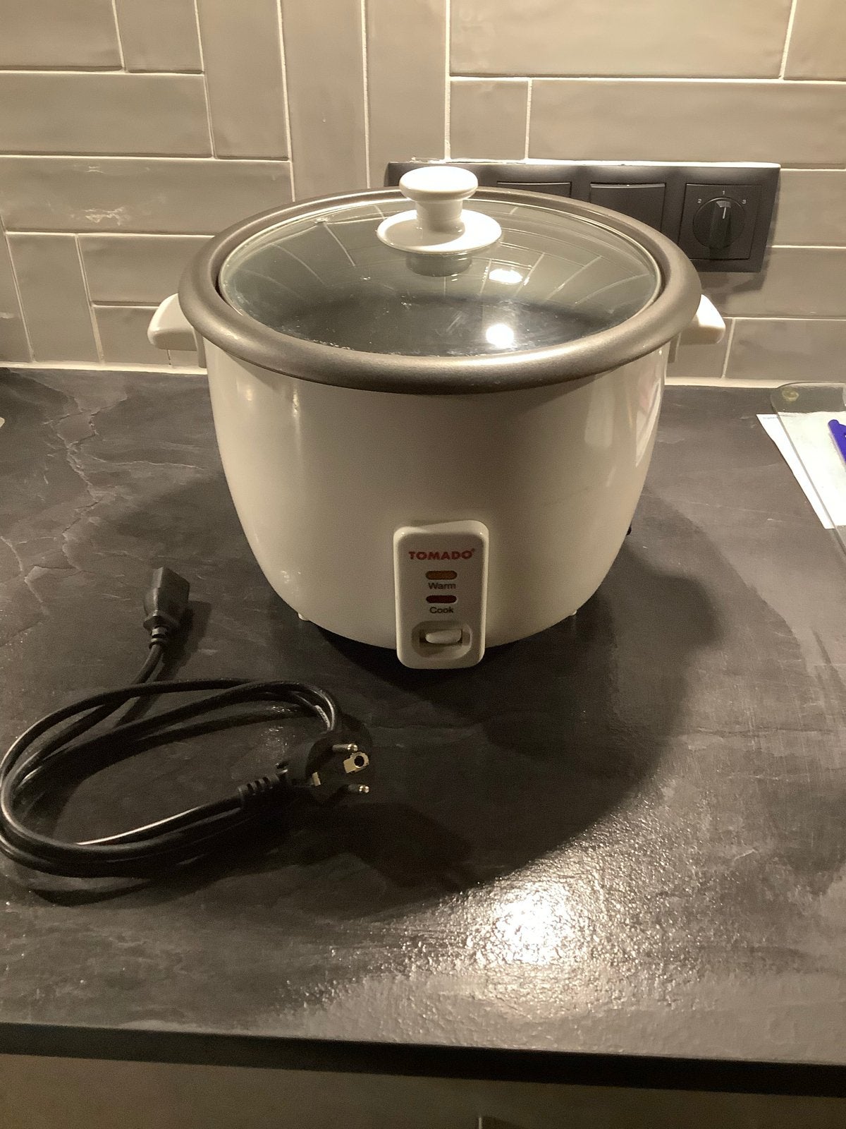 Tomado Rijstkoker TM-1961 - 700W, Ophalen, Gebruikt