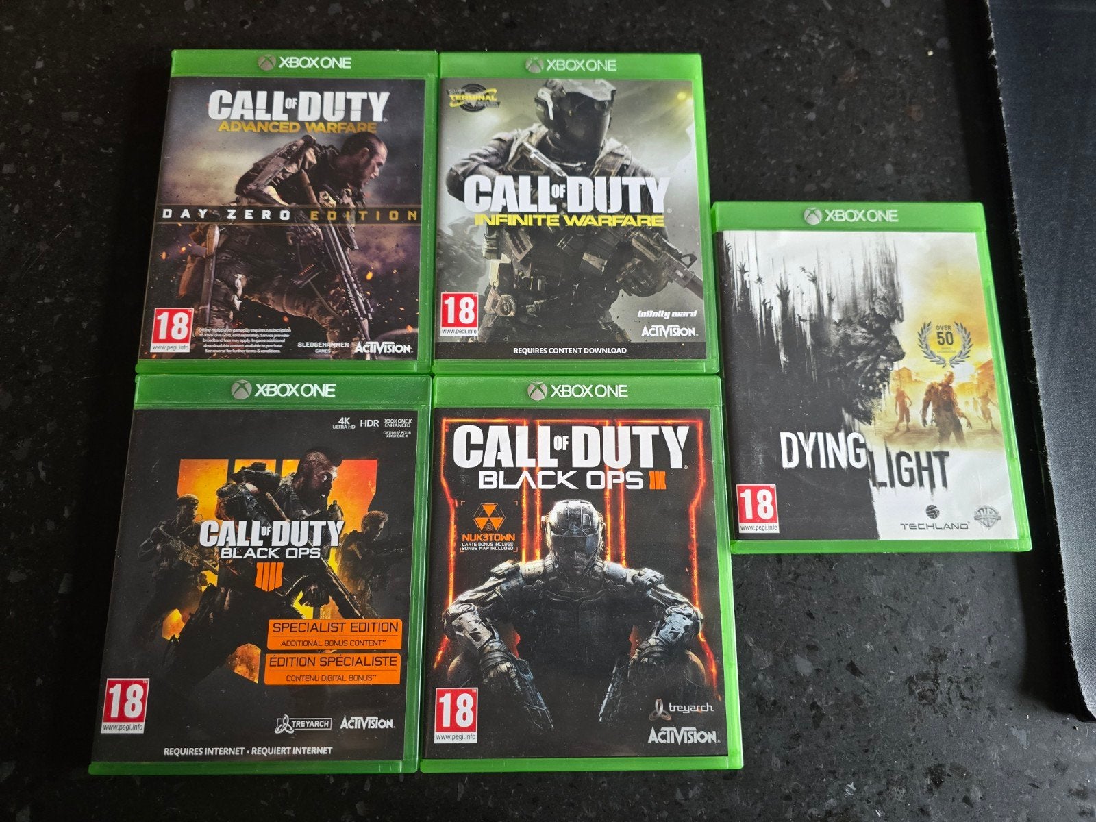 Xbox One Games: Call of Duty & Dying Light Bundel, Online, Vanaf 18 jaar, Shooter, Ophalen of Verzenden