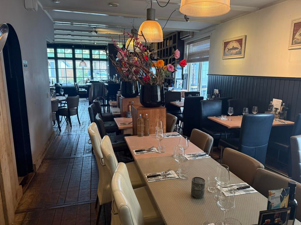 Tafels en stoelen restaurant (op te halen tussen 17-23 mei), Ophalen, Rechthoekig, 200 cm of meer, 50 tot 100 cm