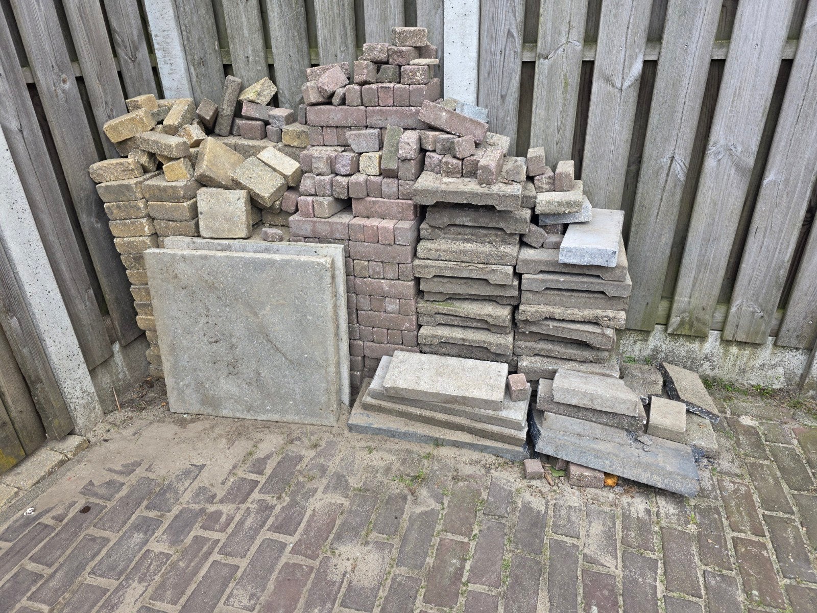 GRATIS, Tuin en Terras, Tegels en Klinkers, Terrastegels, Beton, Ophalen