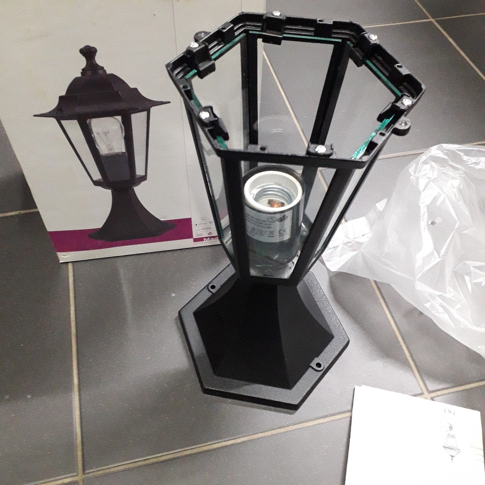 Staande buitenlamp / Sokkel   (nieuw), Tuin en Terras, Staande lamp, Ophalen of Verzenden, Netvoeding, 50 tot 250 watt