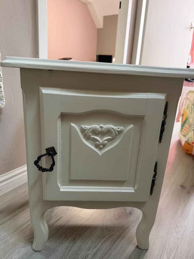 Vintage barok nachtkastje in lak, Huis en Inrichting, Ophalen of Verzenden, Gebruikt, Minder dan 45 cm
