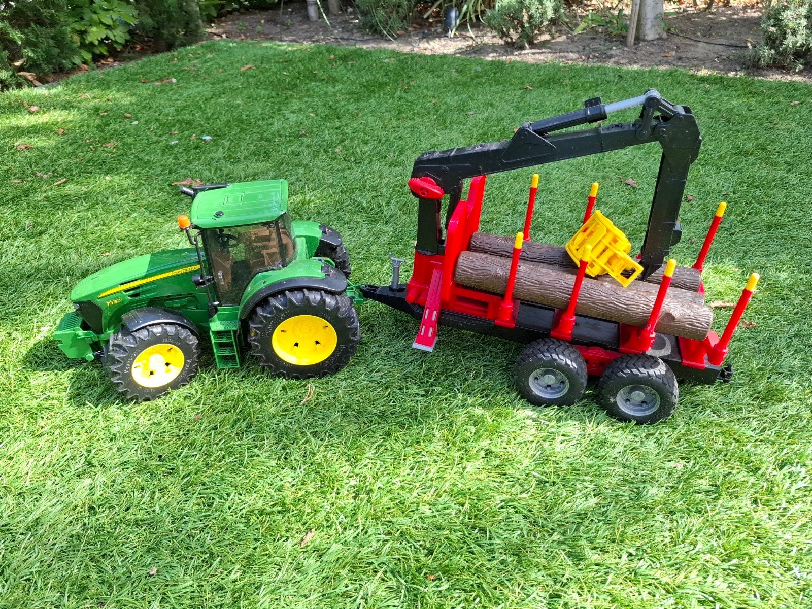 Bruder John Deere Tractor met Houttransportwagen Speelgoed, Ophalen, Gebruikt