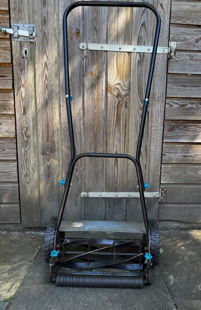 Handgrasmaaier, Tuin en Terras, Grasmaaiers, Kooimesmaaier, Ophalen, Gebruikt, 30 t/m 39 cm