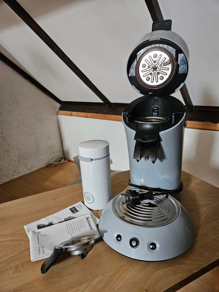 Senseo apparaat, Witgoed en Apparatuur, Koffiezetapparaten, Ophalen, Koffiemachine, Zo goed als nieuw, Koffiepads en cups