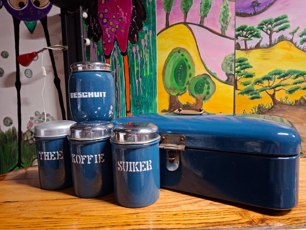 Vintage emaille broodtrommel en voorraadpotten set, petrol, Ophalen