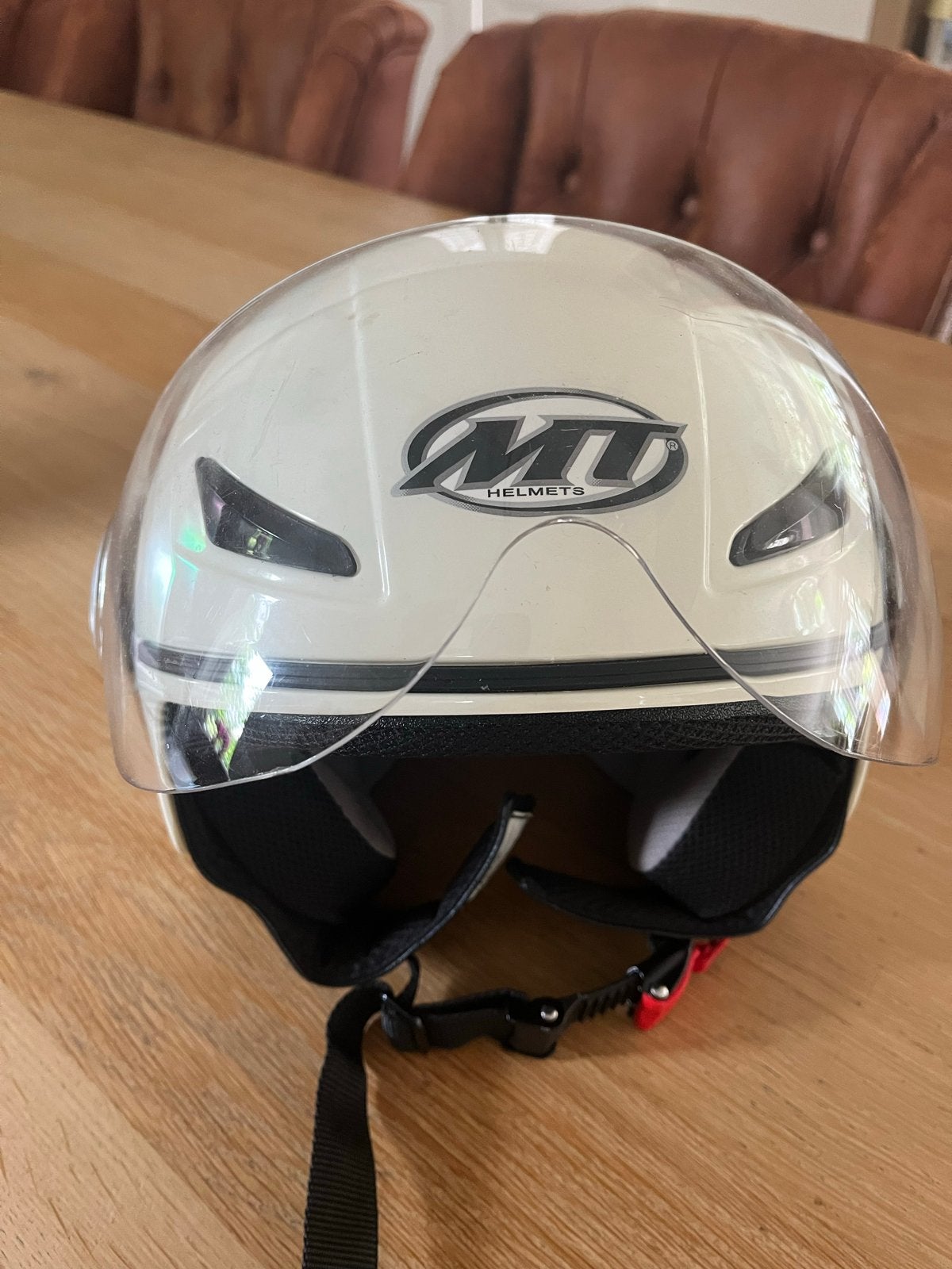Keurige kinder helm - MT Helmets Urban Kid, Ophalen of Verzenden, Zo goed als nieuw
