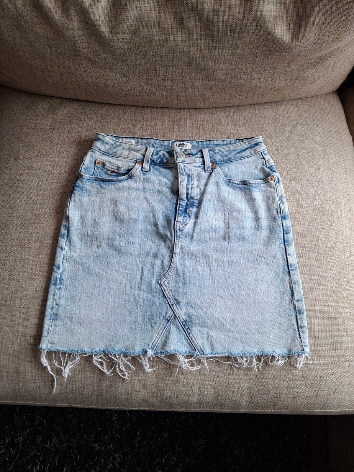 Tommy Jeans spijkerrok maat 26 (XS), Kleding | Dames, Rokken, Blauw, Ophalen of Verzenden, Zo goed als nieuw, Maat 34 (XS) of kleiner