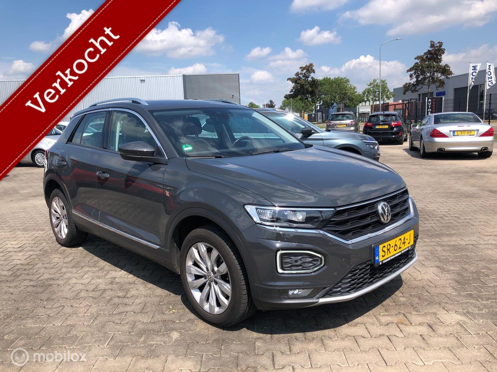 Volkswagen T-Roc 1.5 TSI SPORT AIRCO ECC CRUISE TRH LED, Voorwielaandrijving, Stof, 4 cilinders, 150 pk