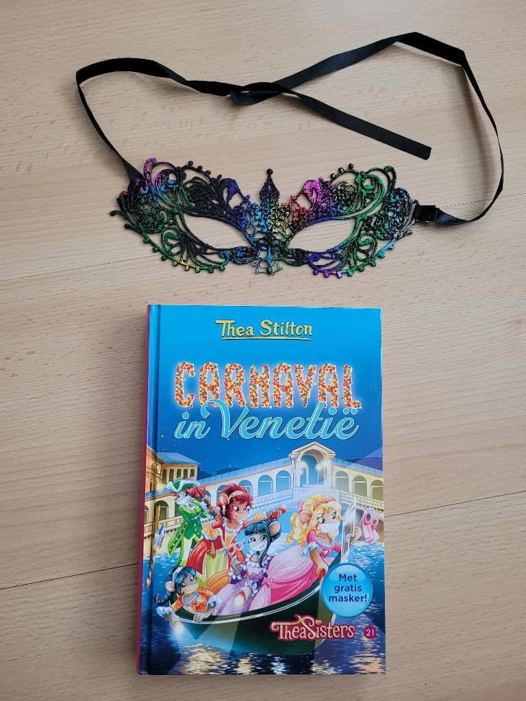 Boek Carnaval in Venetië Thea Stilton incl. masker, Thea Stilton, Fictie algemeen, Ophalen of Verzenden, Zo goed als nieuw